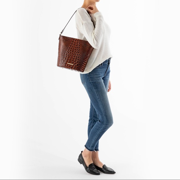 NWT BRAHMIN Melbourne Collection Quinn Bucket Bag - Picture 8 of 8